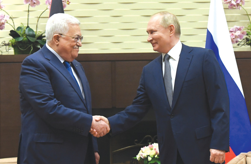  RUSSIAN PRESIDENT Vladimir Putin meets with Palestinian Authority leader Mahmoud Abbas in Sochi, in November. The Palestinian leadership seems to have a lot more in common with Russia than with Ukraine. (photo credit: Sputnik/Kremlin/Reuters)