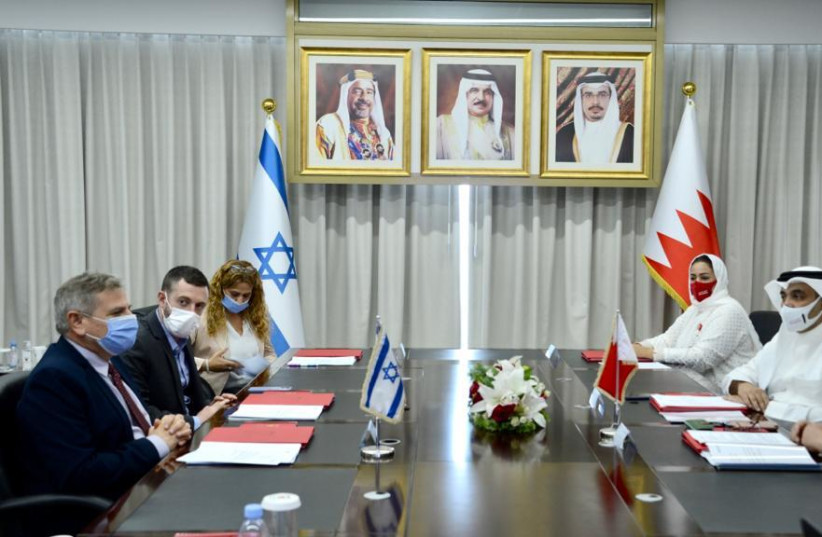  Health Minister Nitzan Horowitz at the signing of a cooperation agreement with Bahrain on March 9, 2022 (photo credit: HEALTH MINISTRY)