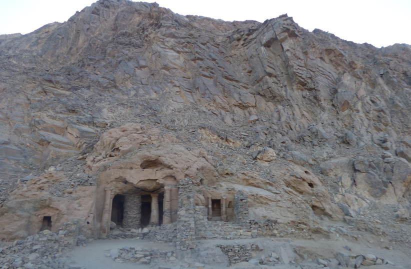 Romans were mining emeralds in the Egyptian desert until nomadic tribe - Vimarsana News