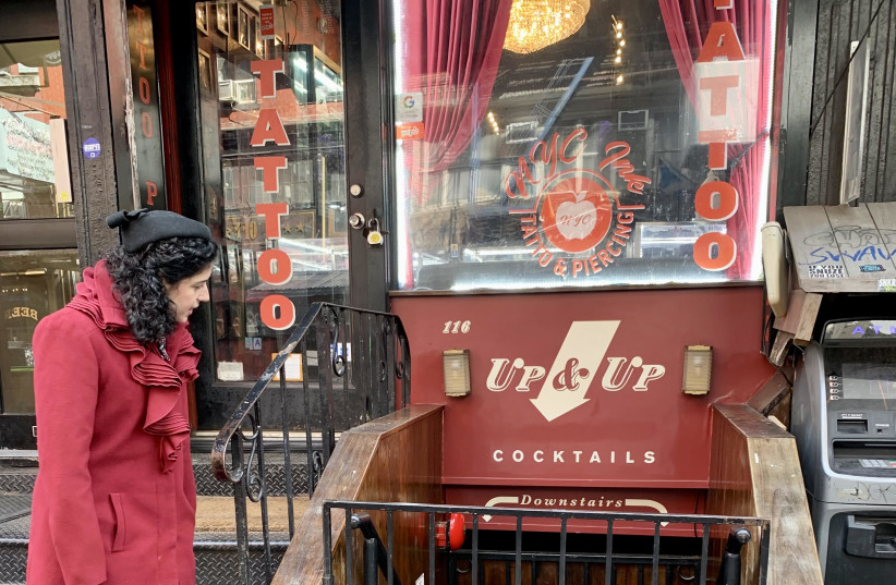 A guided tour of 'Mrs. Maisel' locations celebrates 1950s Manhattan - Vimarsana News