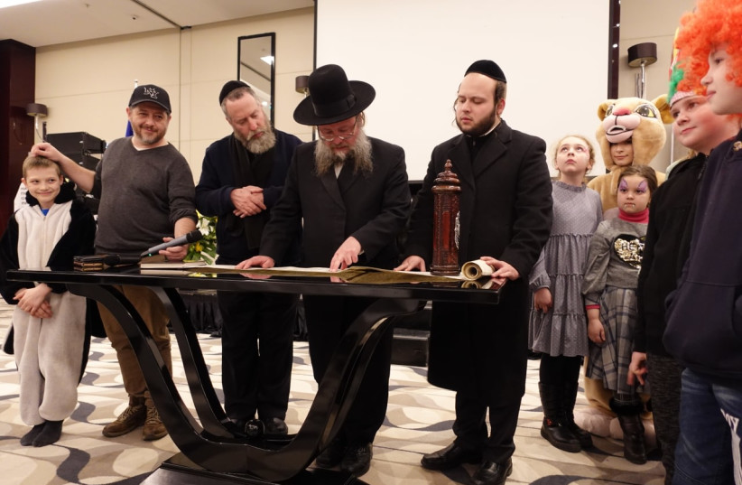 Jews in Hungary, Moldova, Poland Celebrate Purim with Ukrainian Refugees - Vimarsana News