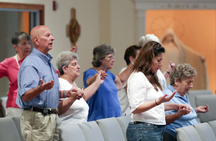 Most US Christians say nation's moral compass pointed in wrong direction - Vimarsana News