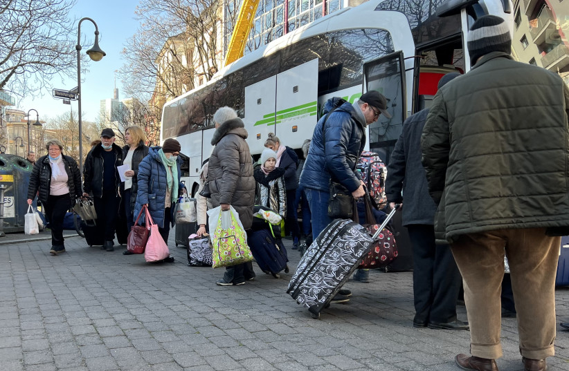 Jewish-Ukrainian refugees arriving in Germany. (credit: ZWST)
