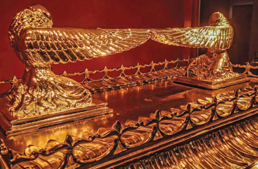  STEVEN SPIELBERG’S Ark of the Covenant from his iconic film ‘Indiana Jones and the Raiders of the Lost Ark,’ on display at Washington’s National Geographic Museum. (photo credit: Mary Harrsch/Flickr)