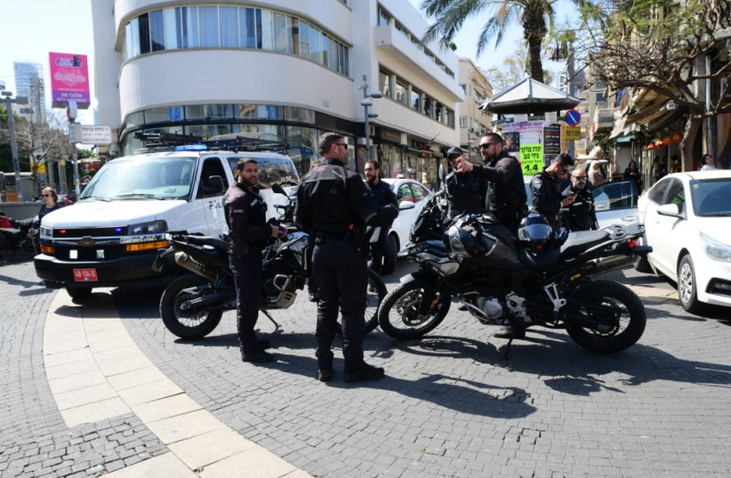  Israel Police reinforcements at the Carmel Market in Tel Aviv, March 28, 2022 (credit: AVSHALOM SASSONI/MAARIV)