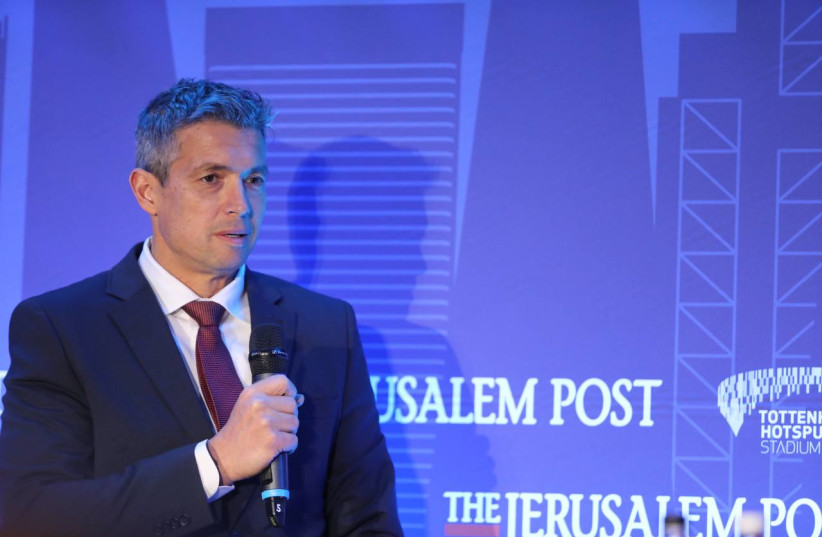  Communications Minister Yoaz Hendel speaks at the Jerusalem Post London Conference on March 31, 2022 (credit: MARC ISRAEL SELLEM/THE JERUSALEM POST)