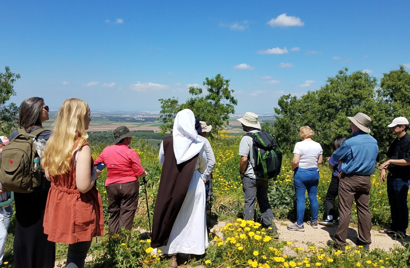 Jews, Christians to ascend to Jerusalem together in unity hike - watch - Vimarsana News