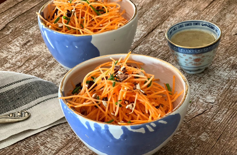  Carrot and candied pecan salad (credit: PASCALE PEREZ-RUBIN)