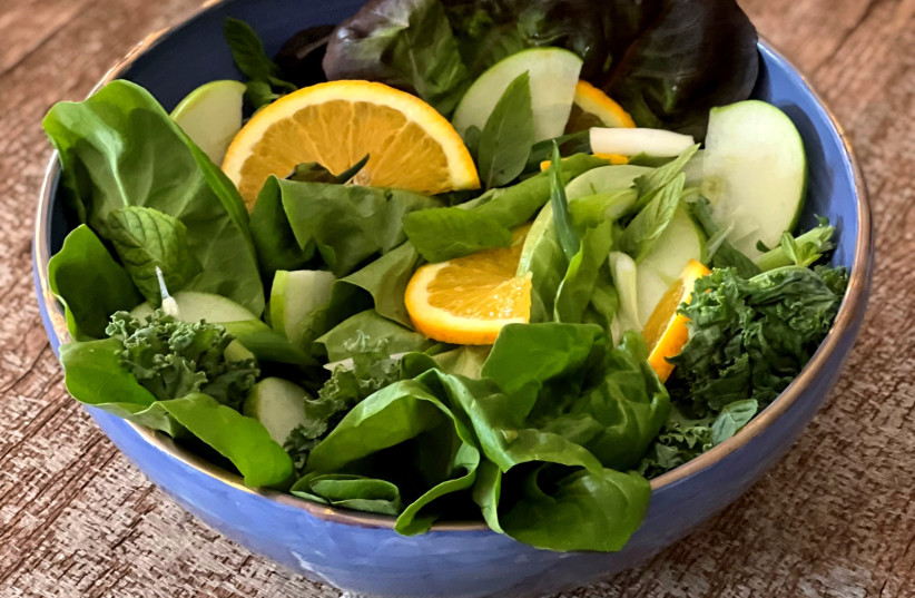 Fresh salads for Seder night - Vimarsana News
