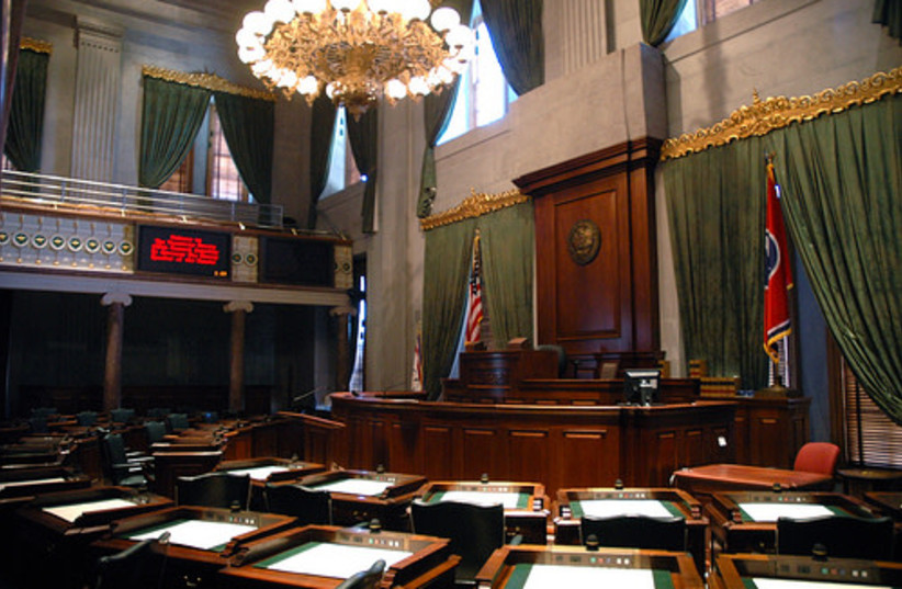 Tennessee State Senate Chamber (credit: Terrancee/Wikimedia Commons)
