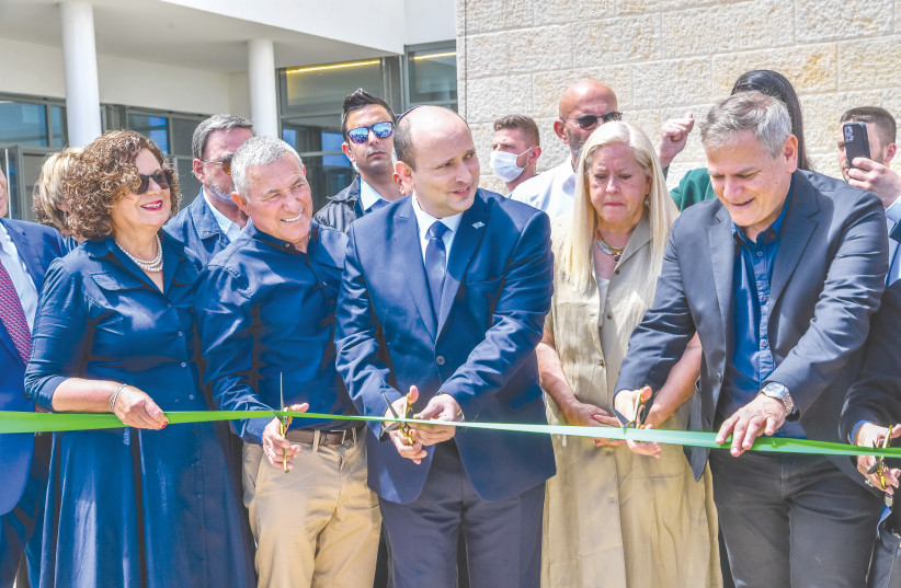 Early elections, Knesset coup or Bennett hanging on by a thread? - Vimarsana News