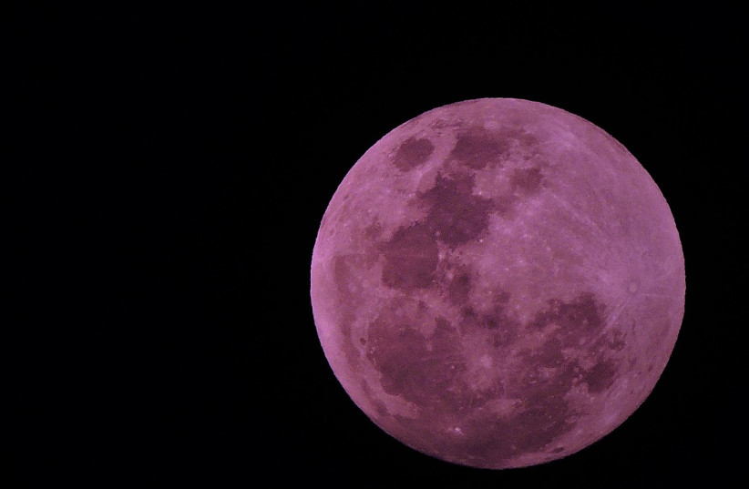  Is this the Pink Moon of April? (Illustrative). (photo credit: Wikimedia Commons)
