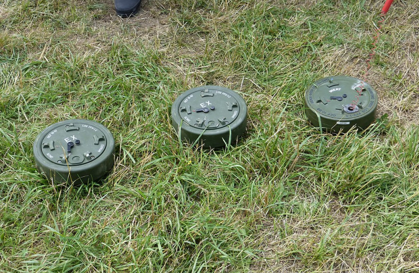  Anti-tank-mines at the "Day of the Bundeswehr 2018" in Ingolstadt, Bavaria (photo credit: Wikimedia Commons)