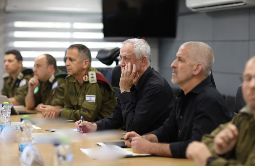  IDF Chief of Staff Aviv Kohavi, Defense Minister Benny Gantz and Shin Bet head Ronen Bar on April 24, 2022 (photo credit: DEFENSE MINISTRY)