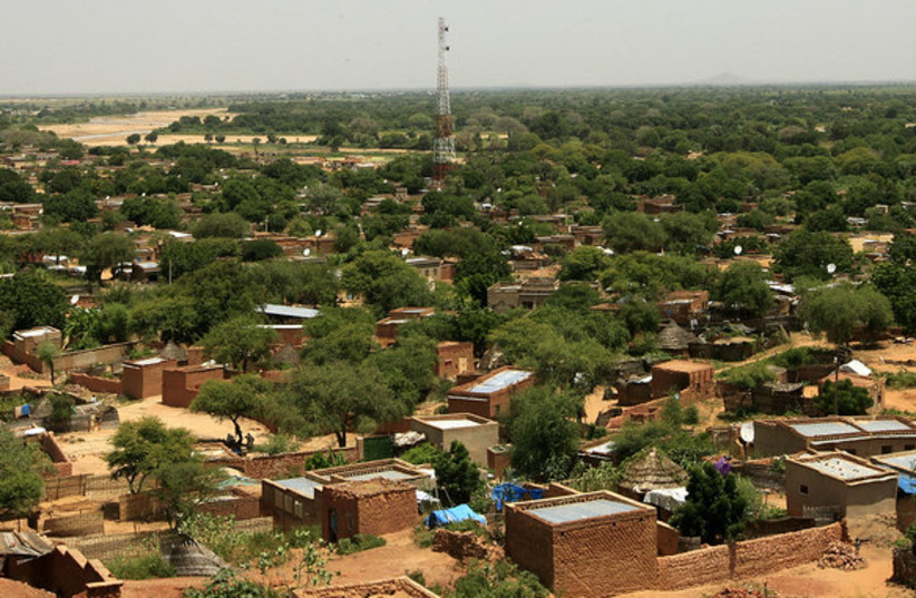 A landscape view of El Geneina town, the capital of West Darfur. The town is known for having plenty of greenery, a strategic geographical location and overarching unity among the local communities, which has led to the development of a vibrant economy and social cohesion. (photo credit: Hamid Abdulsalam/flickr)