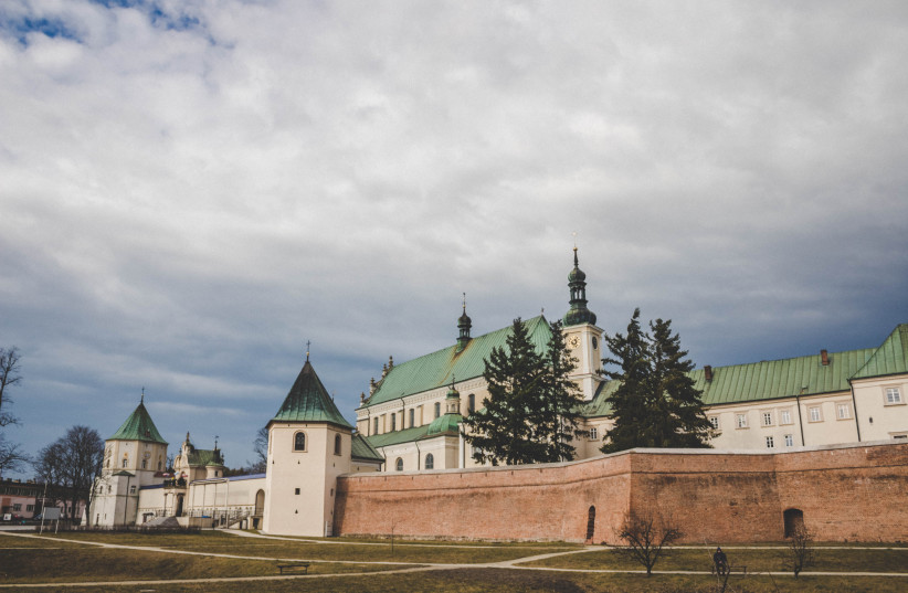  MONASTERY IN Lizhensk, Poland (contemporary view). (photo credit: PIXABAY)