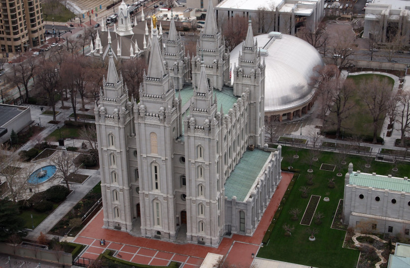  Salt Lake Temple of The Church of Jesus Christ of Latter-day Saints with Tabernacle (photo credit: FLICKR)