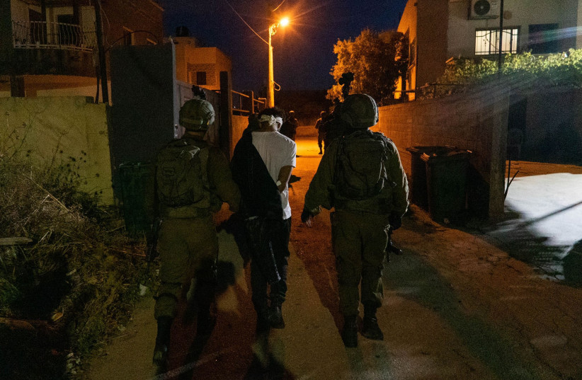  IDF conducts arrests in the West Bank, May 9, 2022 (credit: IDF SPOKESPERSON'S UNIT)