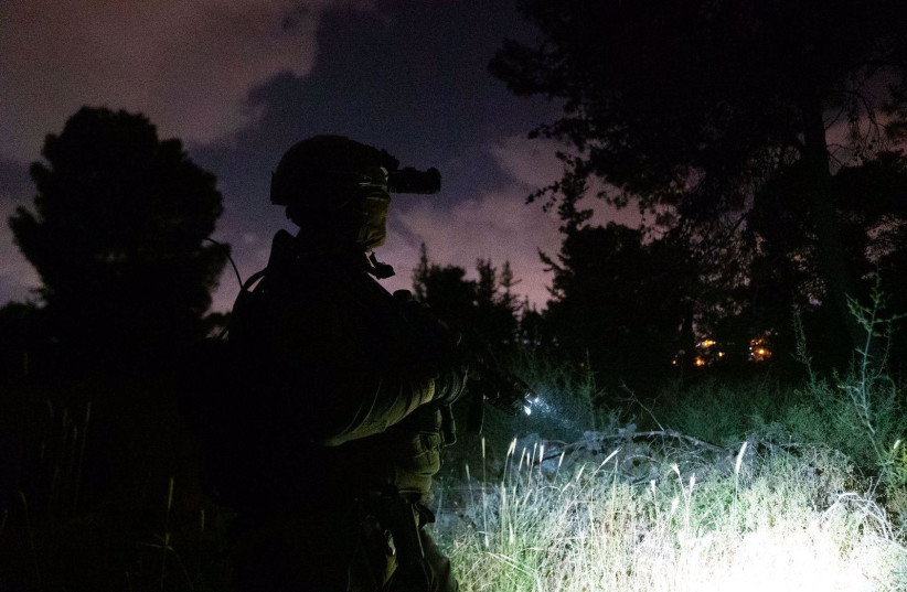  LOTAR forces taking part in the manhunt. (photo credit: IDF SPOKESPERSON'S UNIT)