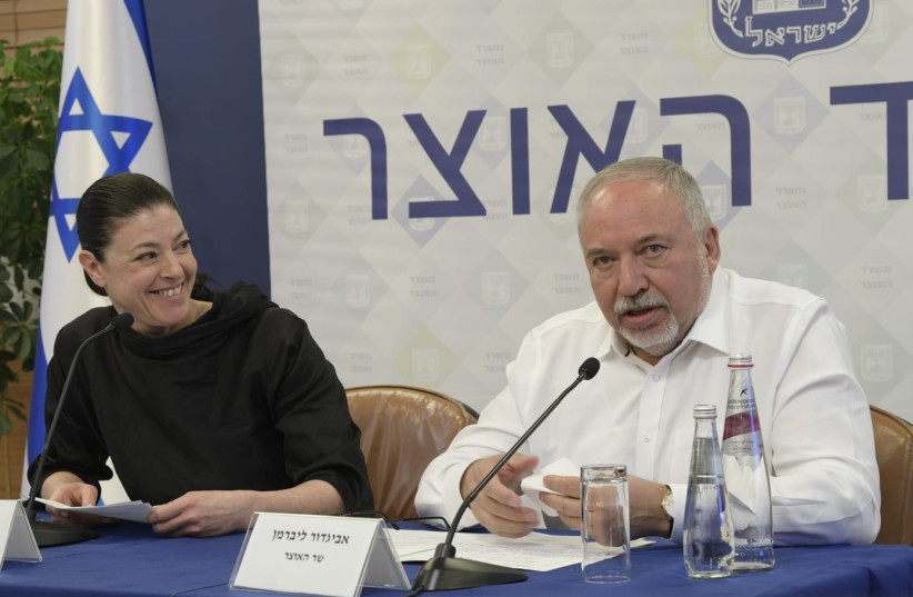  Finance Minister Avigdor Liberman and Transport Minister Merav Michaeli give a joint press conference, May 11, 2022. (credit: GOVERNMENT PRESS OFFICE)