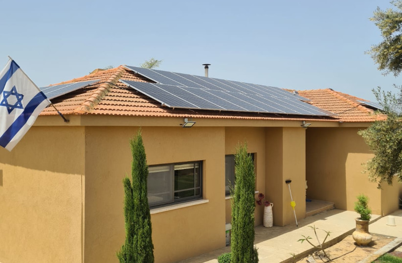  20% rise in solar power system installations in H2 2021. (credit: ENERPOINT)