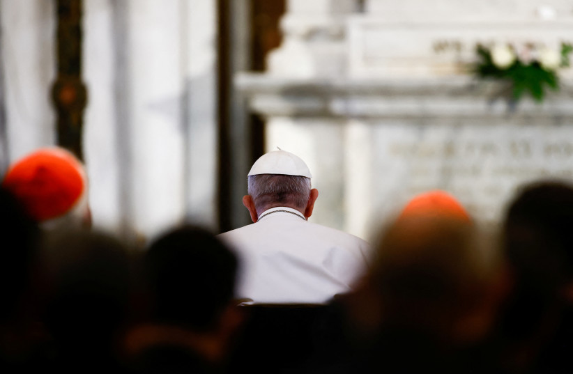 Pope Francis leads a prayer for peace from Basilica of St. Mary Major in Rome, Italy May 31, 2022. (credit: REUTERS/YARA NARDI)