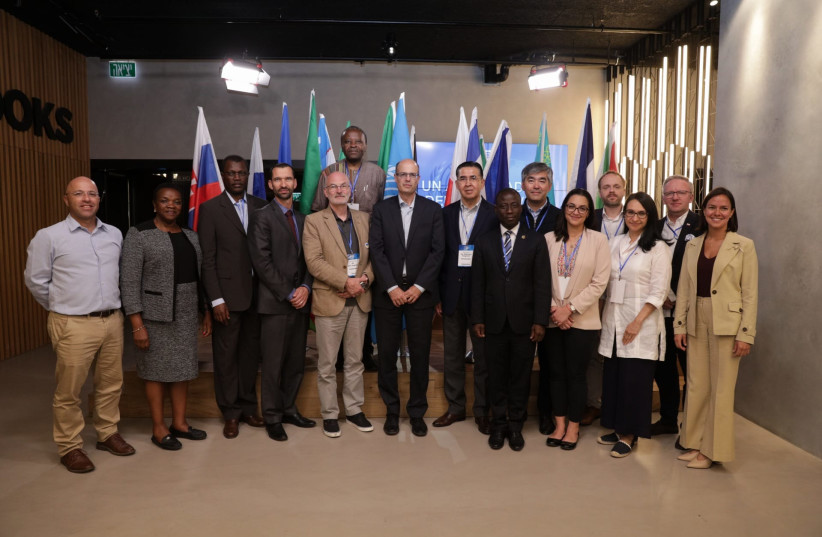  Avi Hasson with the UN delegation (photo credit: AHIKAM BEN YOSEF)