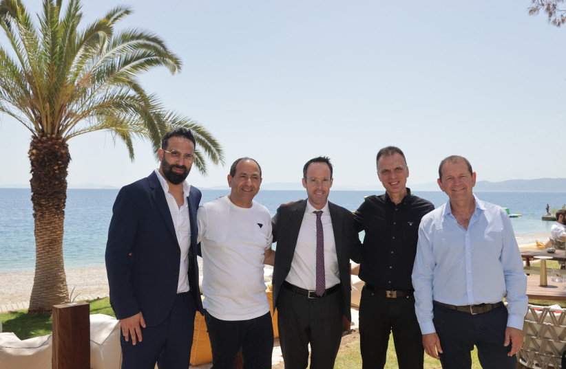 Israir and Brown Hotels Group sign agreement to co-purchase hotels - Vimarsana News