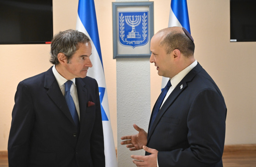  Rafael Grossi, director general of the International Atomic Energy Agency, and Israeli Prime Minister Naftali Bennett (credit: KOBI GIDON / GPO)
