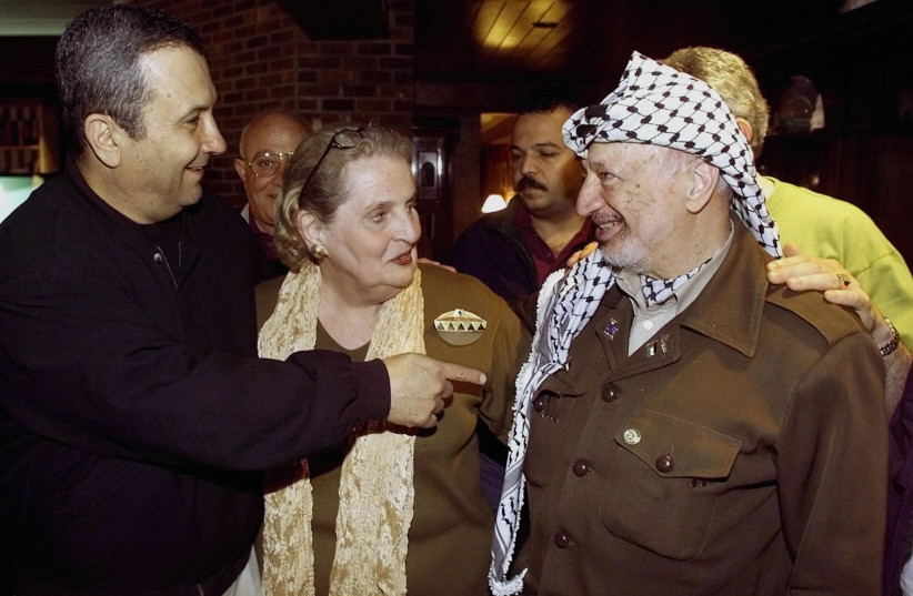  Prime minister Ehud Barak, US secretary of state Madeleine Albright and PLO leader Yasser Arafat, July 2000.  (credit: White House Photographer/GPO)