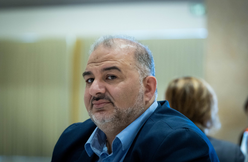  Mansour Abbas attends the Conference of Presidents of Major American Jewish Organizations in Jerusalem, on February 22, 2022 (credit: YONATAN SINDEL/FLASH90)