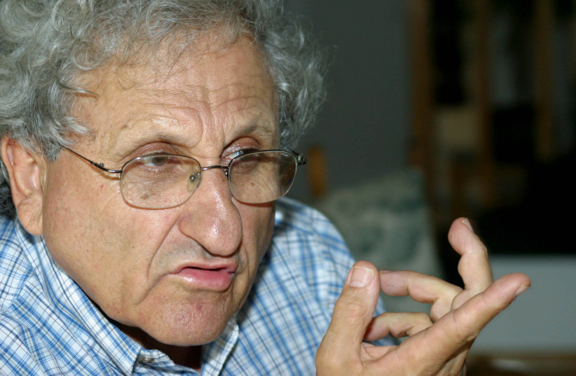  Portrait of Israeli writer A.B.Yehoshua. July 23, 2003.  (credit: FLASH90)