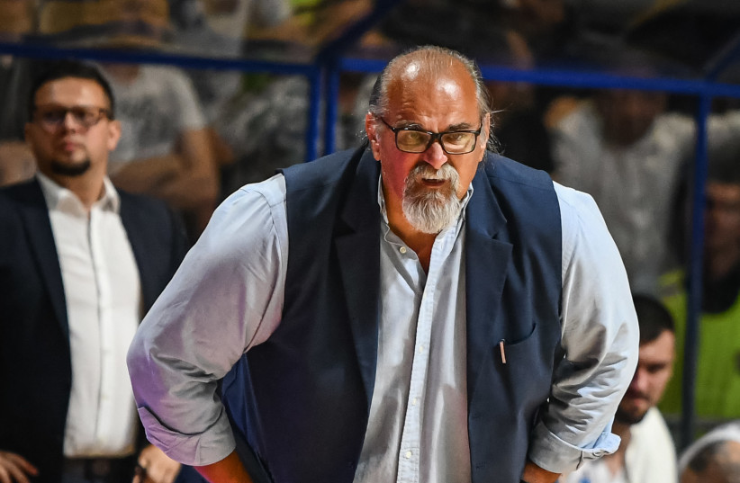  ALEKSANDAR DZIKIC has well-deserved reputation as a master tactician who gets the most from his players. The Serb hopes to do the same at Hapoel Jerusalem. (credit: ABA League j.t.d./Dragana Stjepanovic/Courtesy)