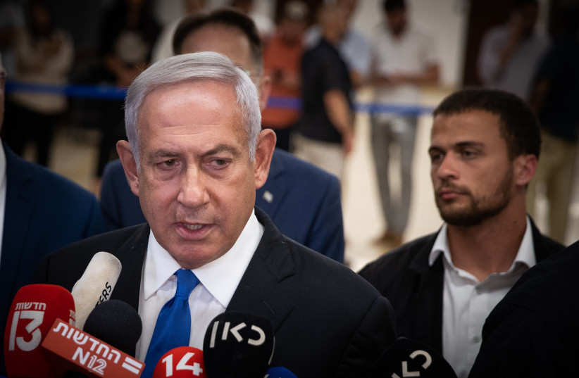  Leader of the Opposition and head of the Likud party Benjamin Netanyahu gives a statement to the media at the Knesset, the Israeli parliament in Jerusalem on June 20, 2022.  (credit: YONATAN SINDEL/FLASH90)
