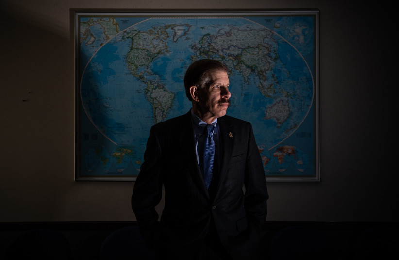  Eli Rosenbaum, the new head of the War Crimes Accountability Team at the US Department of Justice, photographed in his office in Washington, D.C., Aug. 24, 2018. (photo credit: SALWAN GEORGES/THE WASHINGTON POST VIA GETTY IMAGES)
