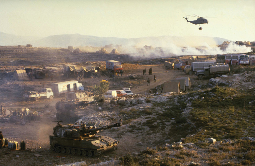  ISRAEL AIR Force helicopter ferries supplies to an IDF encampment during Israel’s Peace for Galilee military campaign, June 1982, south of Lebanon’s Beirut-Damascus highway.  (photo credit: Yoel Kantor/GPO via Getty Images)