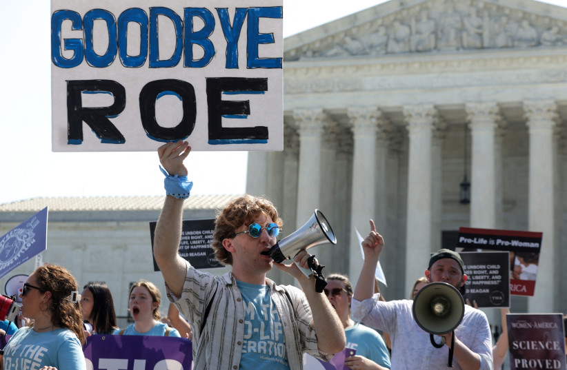  Anti-abortion activists demonstrate outside the Supreme Court of the United States in Washington, US, June 13, 2022 (credit: REUTERS/EVELYN HOCKSTEIN)