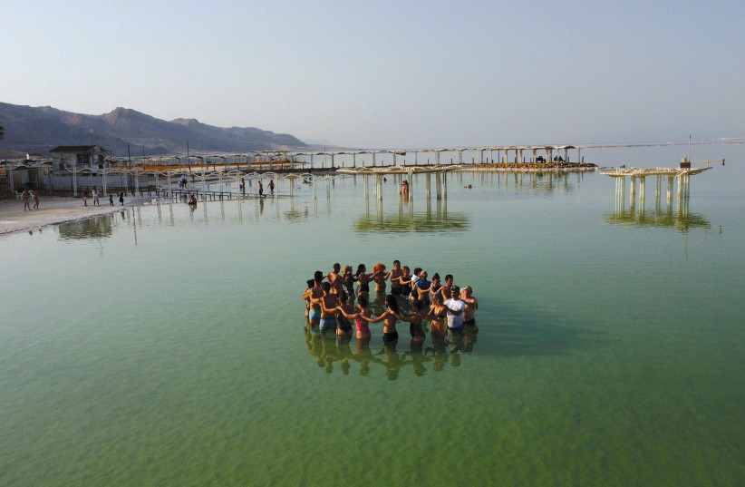  The Wellness Festival at the Dead Sea. (photo credit: HAGAI SHALOM/NIR DAVIDZON)