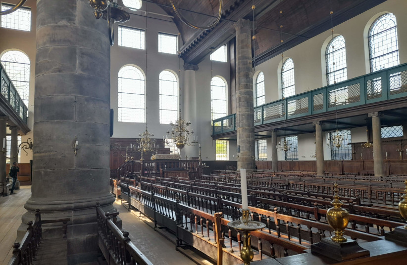  THE KAHAL KADOS Talmud Torah Spanish and Portuguese synagogue in Amsterdam was once the largest in the world.  (credit: BARRY DAVIS)