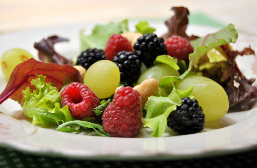  Lettuce, grape and raspberry salad (credit: PASCALE PEREZ-RUBIN)
