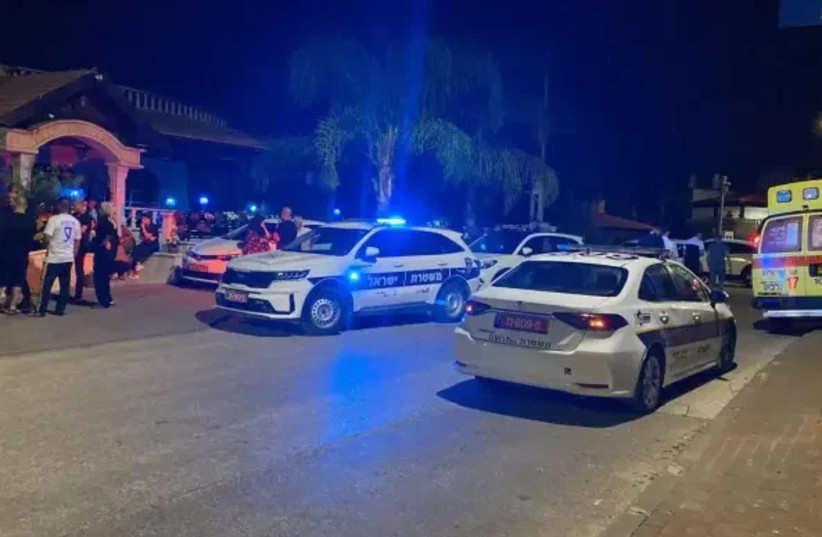  Police cruisers and an ambulance at the scene. (photo credit: POLICE SPOKESPERSON'S UNIT)