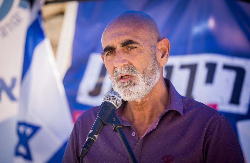David Elhayani, Yesha Council chairman at the protest tent for Israeli sovereignty in the Jordan Valley, Judea and Samaria and against the current plan outside the Prime Minister's Office in Jerusalem on June 21, 2020. (photo credit: YONATAN SINDEL/FLASH90)