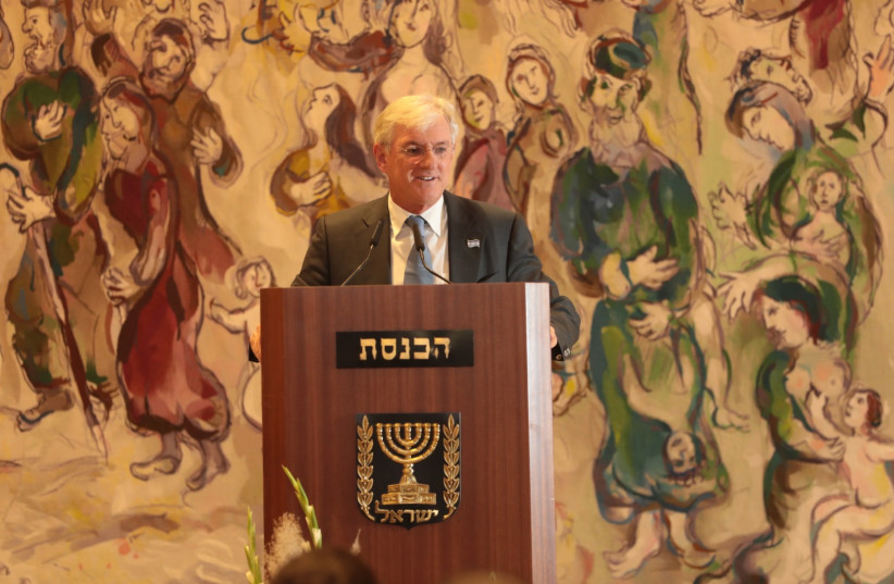  Steven Lowy speaking at the Knesset (photo credit: COURTESY KEREN HAYESOD)