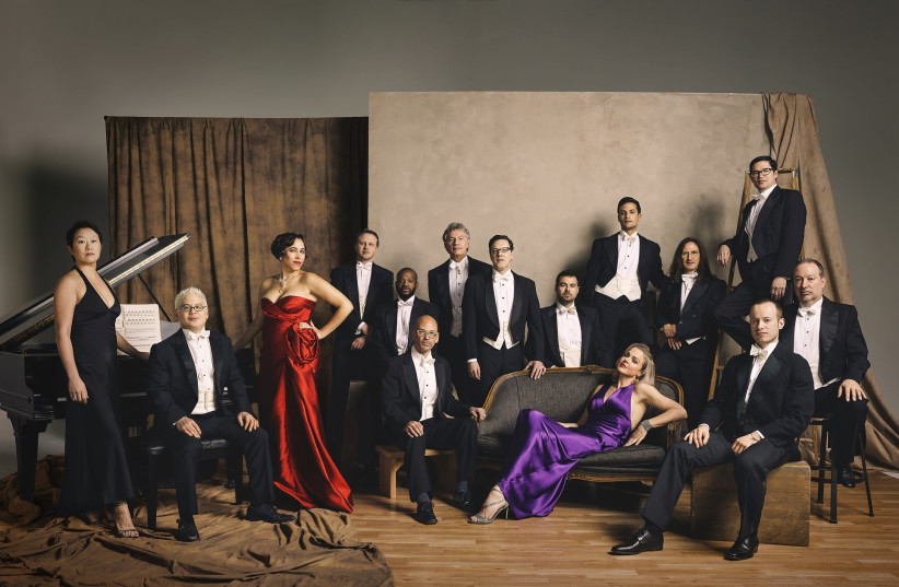  PINK MARTINI (credit: August Productions)