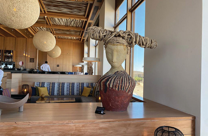 'Midbar' art exhibit brings the desert to life at the Beresheet Hotel - Israel Culture - Vimarsana News