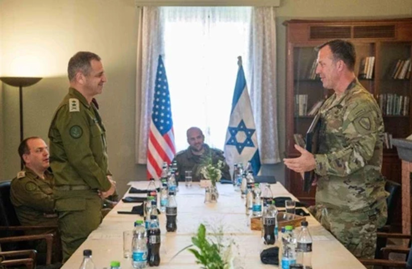  IDF Chief of Staff (Lt.-Gen.) Aviv Kohavi with US CENTCOM general Erik Kurilla. (photo credit: IDF SPOKESPERSON UNIT)