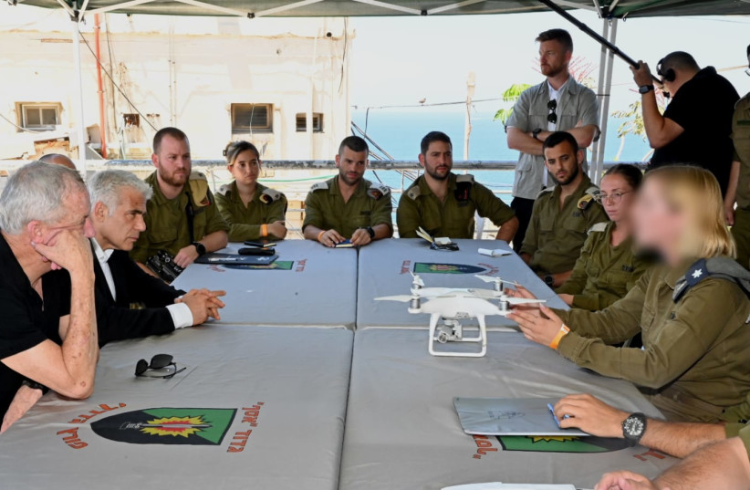   PM Yair Lapid and Defense Minister Benny Gantz at IDF Northern Command in northern Israel. (credit: DEFENSE MINISTRY)