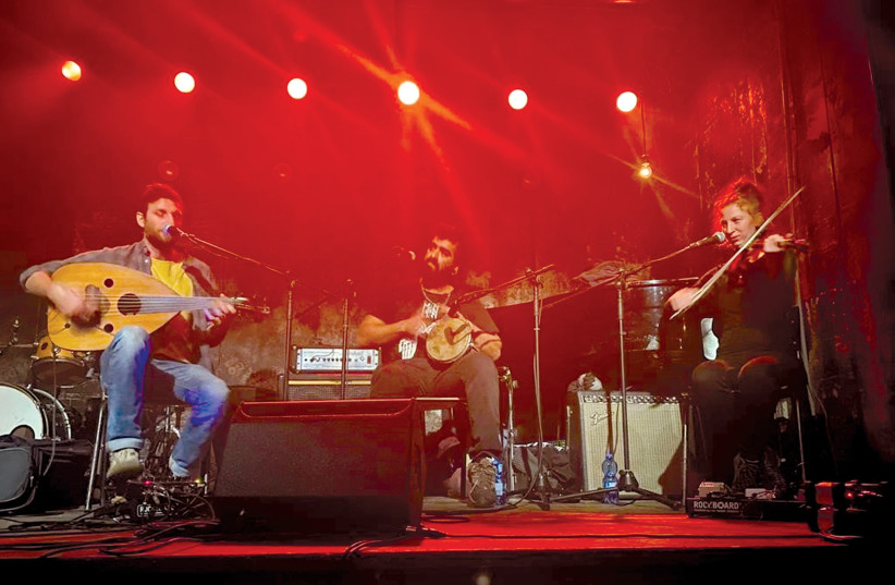 Unlikely trio bring spirit, sound of Iraqi music to Confederation House - Vimarsana News