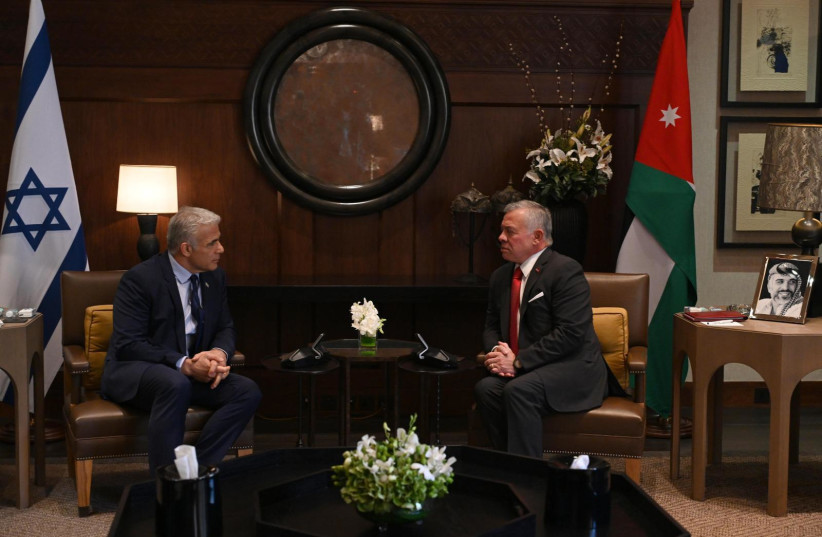  Prime Minister Yair Lapid meets with King Abdullah II of Jordan, July 27, 2022 (photo credit: CHAIM TZACH/GPO)