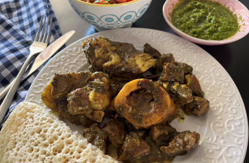  Shwayeh (Mahshush) Yemenite roast beef (credit: PASCALE PEREZ-RUBIN)